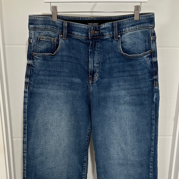 Curve Appeal Denim - Plus Size High-Rise Women's Jeans in Medium Blue Wash; Curve Appeal Dream Weave